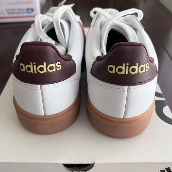 Adidas Grand Court 2.0 White is Sneakers Modern Design 9.5 - Picture 4 of 9